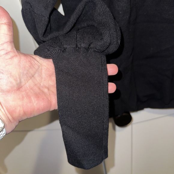 Do+Be Puff Sleeves Black Sweater Small NWT - Picture 3 of 5